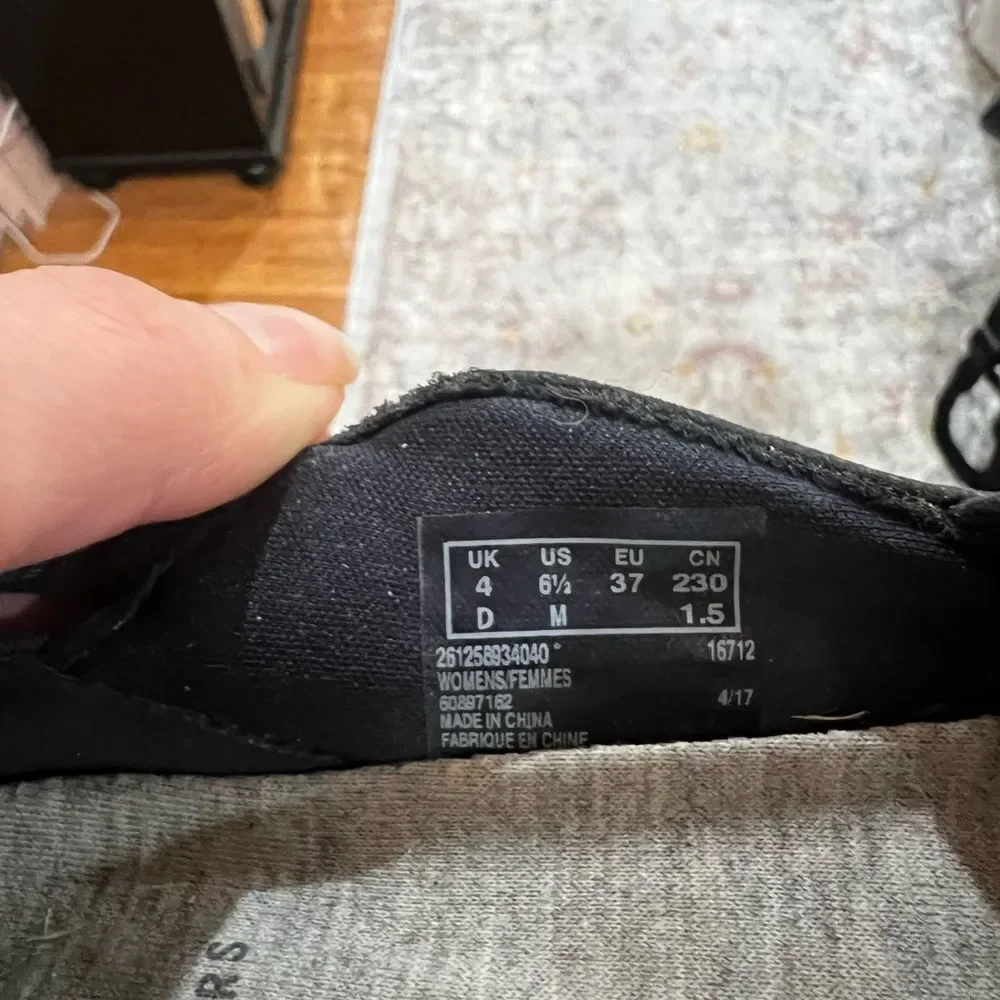 Cloudsteppers by Clarks gently used